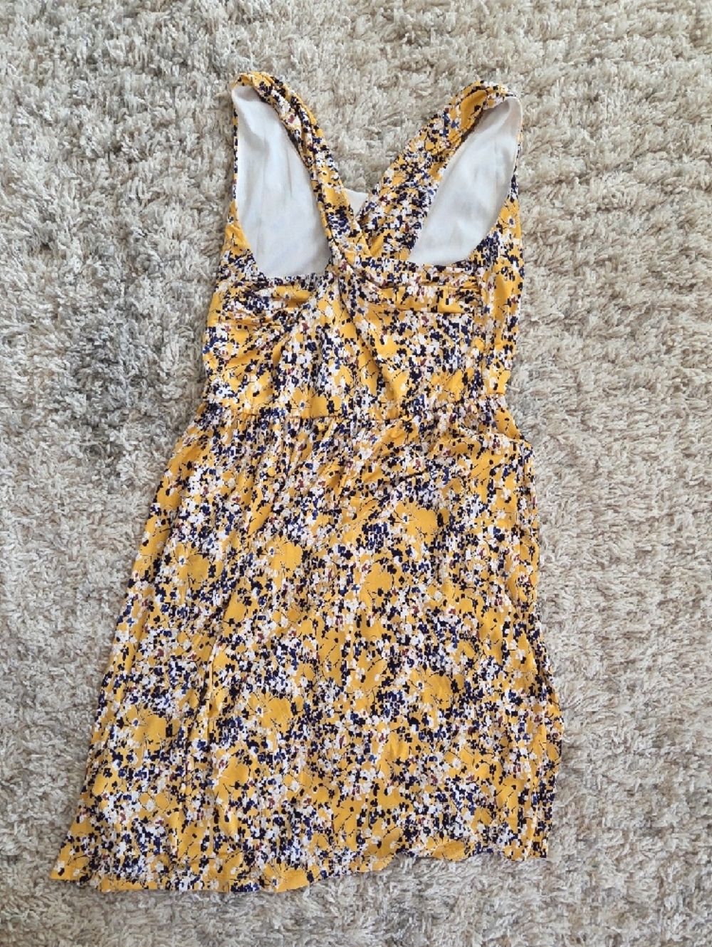 Kaileigh Yellow Floral V-Neck Sleeveless Midi Dress with Navy & White Accents - Picture 3 of 3